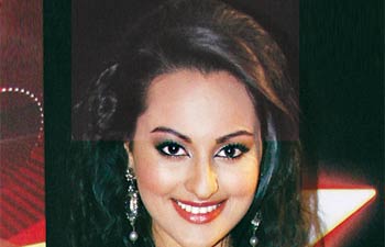 Sonakshi Sinha opts out of Race 2 for Dabangg sequel